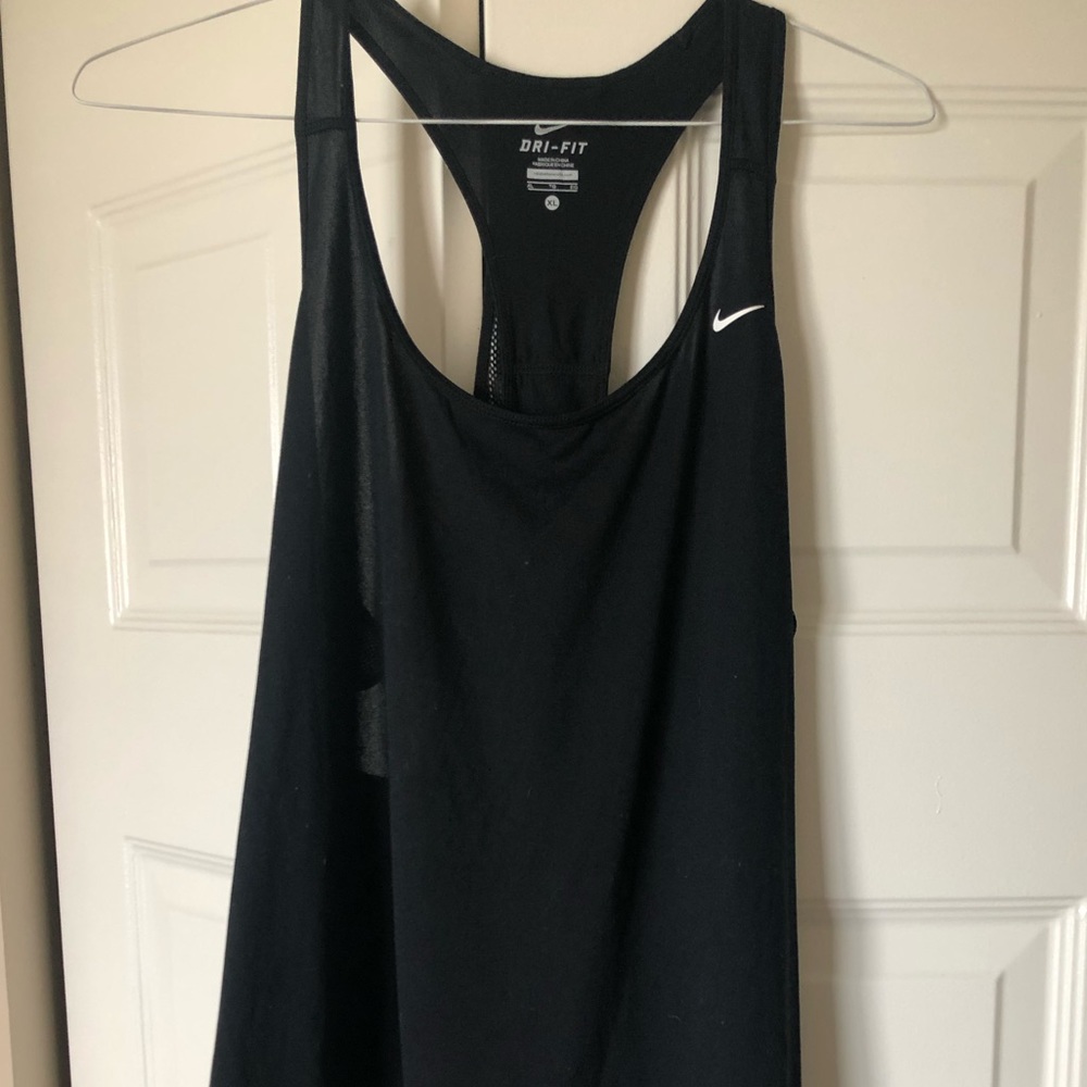 Nike tank